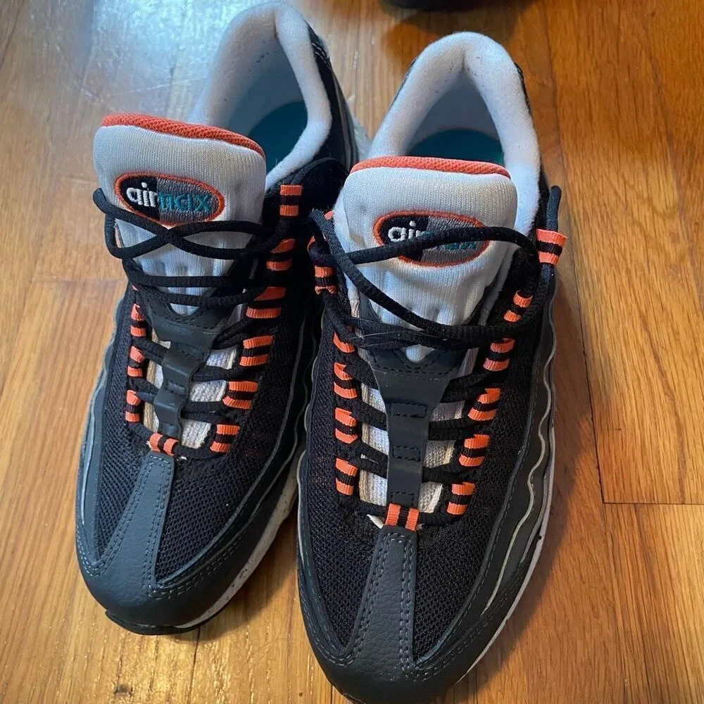 NIKE | air max 95 black aquamarine turf orange color way YOUTH 5.5